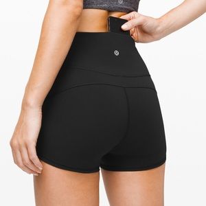 lululemon in movement short *everlux 2.5”